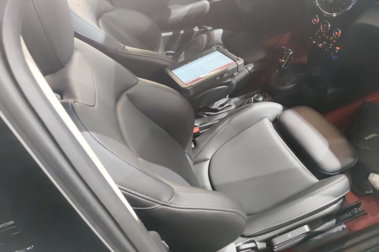 Used MINI MINI 2022 Updated 1.5T COOPER Classic Edition