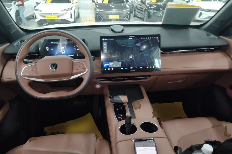 Used CHANGAN UNI-Z 2025 1.5T Luxury Version Center Console