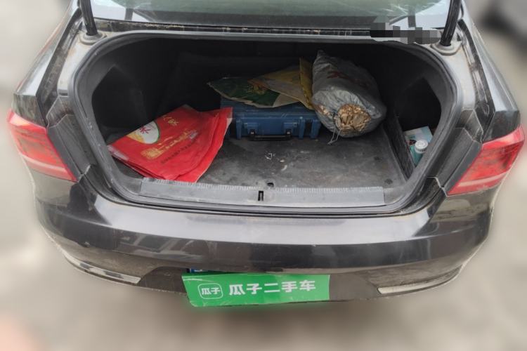 Used Volkswagen Magotan 2013 2.0 TSI Luxury Model Trunk