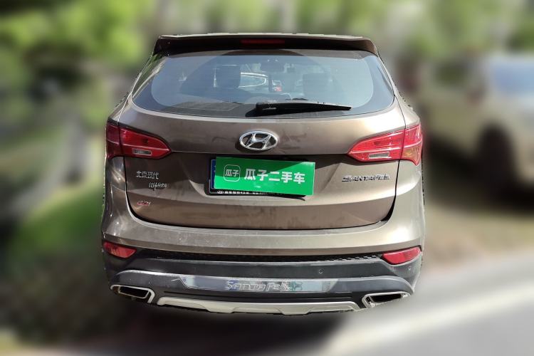 Used Hyundai Santa Fe 2013 2.4L Automatic Two-Wheel Drive Smart Version