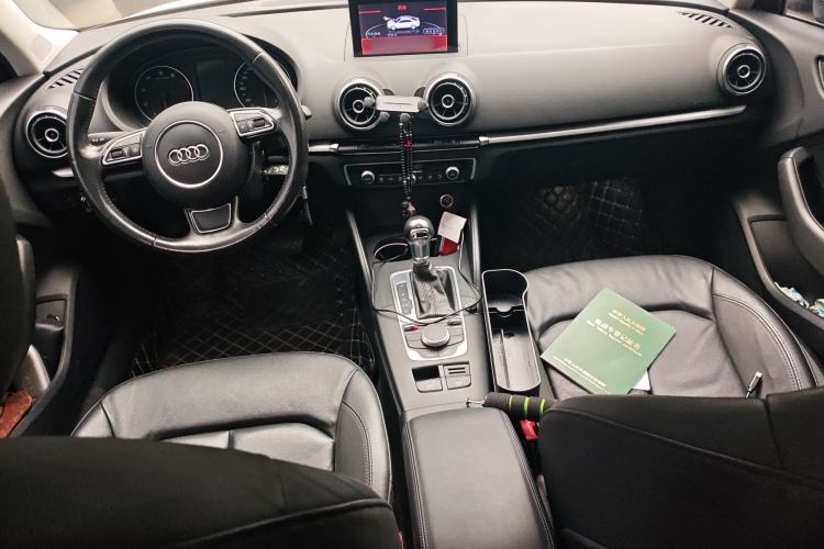 Used Audi A3 2014 Limousine 35 TFSI Automatic Comfort Model