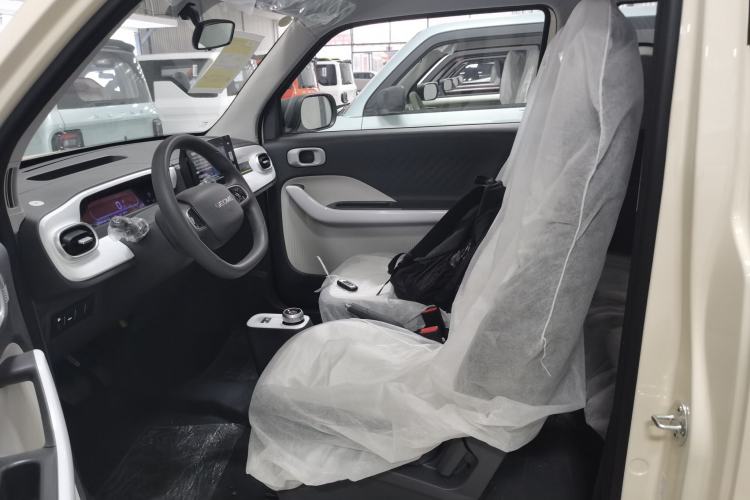 Used Geely Galaxy Panda 2025 210 km – Yuanqi Bear
