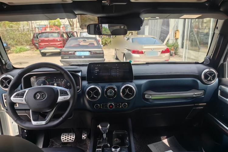 Used BAIC Off-Road BJ40 2019 Updated Version 2.0T Automatic All-Wheel Drive Urban Hunter Edition Premium China V Emission Standard