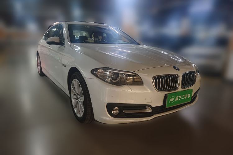 Used BMW 5 Series 2014 528Li Leading Model
