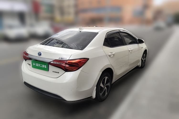 Used Toyota Levin 2017 Revised Dual-Engine 1.8H GS E-CVT Elite Sunroof Version China V Standard