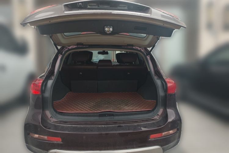 Used Infiniti QX50 2015 2.5L Enjoyment Edition Trunk