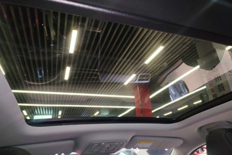 Used Roewe RX5 2023 PLUS 330TGI Automatic Trendsetting Smart Edition