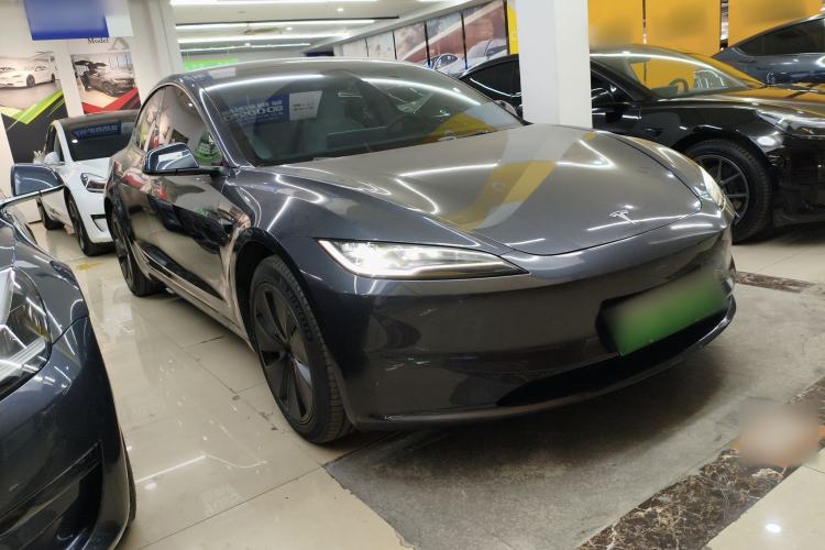 Used Tesla Model 3 2023 Rear-Wheel-Drive Version

