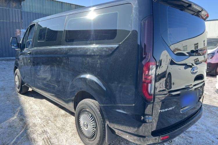 Used Ford Transit 2023 2.0T Diesel Automatic Commercial & Travel Version Mid-axle Low-roof Design 7/8/9-Seater
