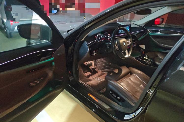 Used BMW 5 Series 2018 Facelifted 530Li xDrive Luxury Package