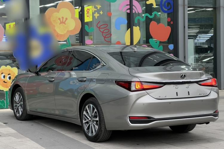 Used Lexus ES 2022 200 Excellence Edition