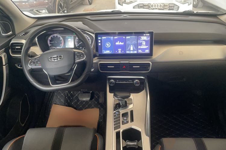 Used Geely Auto Coolray 2023 1.5T DCT Platinum Edition
