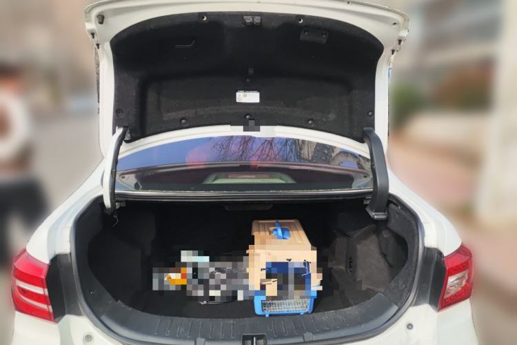 Used BYD Qin New Energy 2017 1.5T Luxury Model
