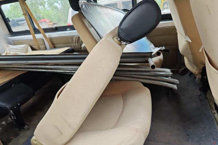 Used Dongfeng Xiaokang C37 2016 1.5L Standard II DK15-06 Left Rear Seat