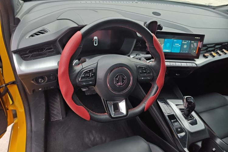 Used MG 5 2021 300TGI DCT Elegant Luxury Edition
