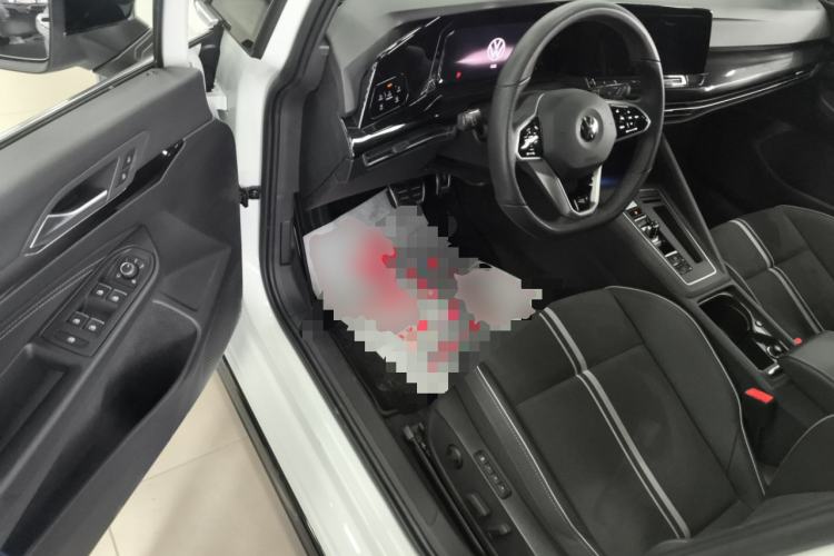 Used Volkswagen Golf 2023 Facelift 280TSI DSG R-Line Lite
