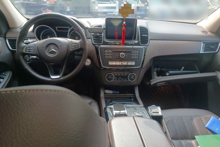 Used Mercedes-Benz GLE 2015 GLE 400 4MATIC Center Console