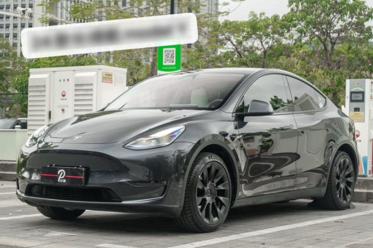 Used Tesla Model Y 2024 Long-Range All-Wheel-Drive Version