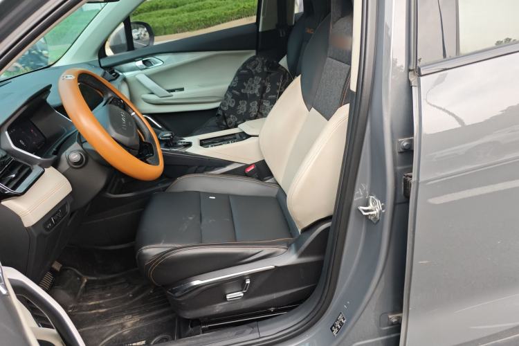 Used Lynk & Co 06 EM-P 2022 PHEV 84 km Range Pro Version
