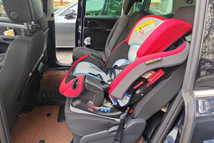 Used Volkswagen Sharan 2016 380TSI Comfort Edition 7-Seater
