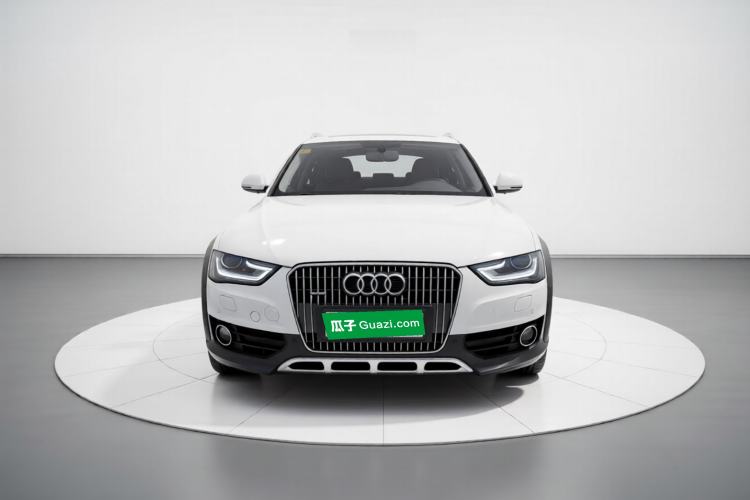 Used Audi A4 2014 40 TFSI allroad quattro plus version