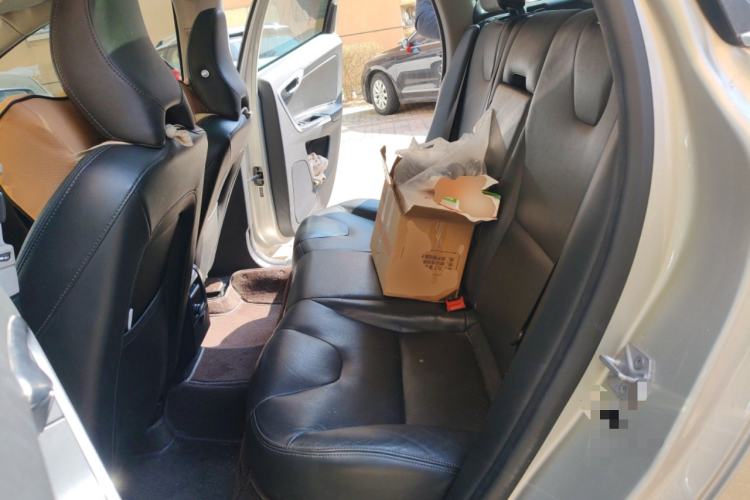 Used Volvo XC60 2015 T5 Smart Upgrade Model