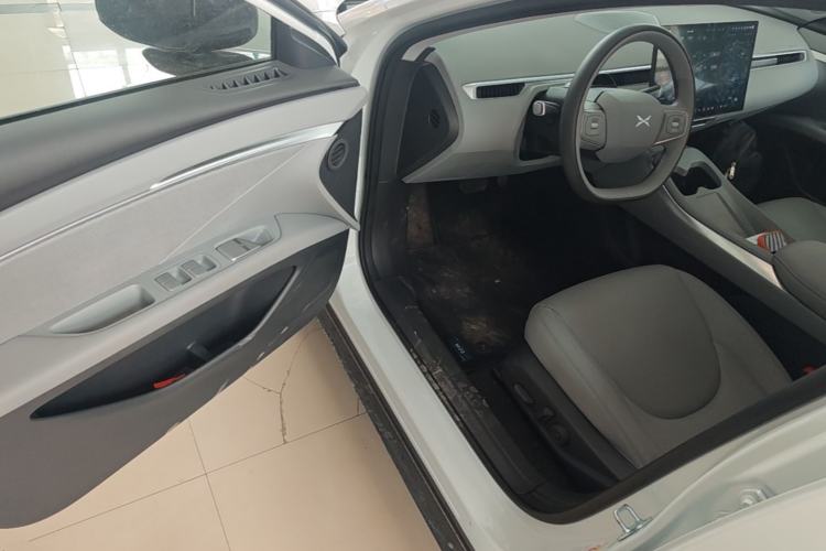 Used XPeng MONA M03 2025 600 with Ultra-Long Range Max Driver Seat