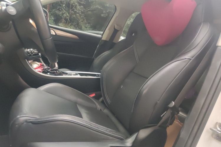 Used Lynk & Co 01 2019 2.0T Two-Wheel Drive Zhaopu Version China V Standard
