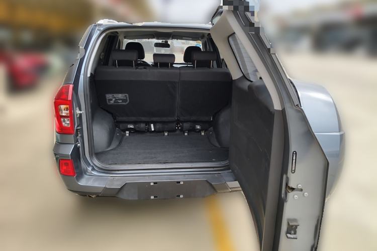 Used Chery Tiggo 3 2020 Million Global Edition 1.5L Manual Fashion Model
