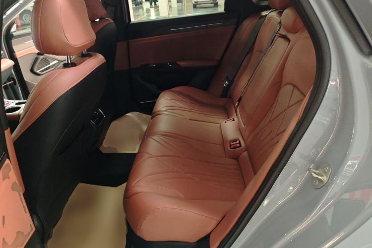 Used Geely Galaxy L6 2025 EM-i 140km Starship Edition