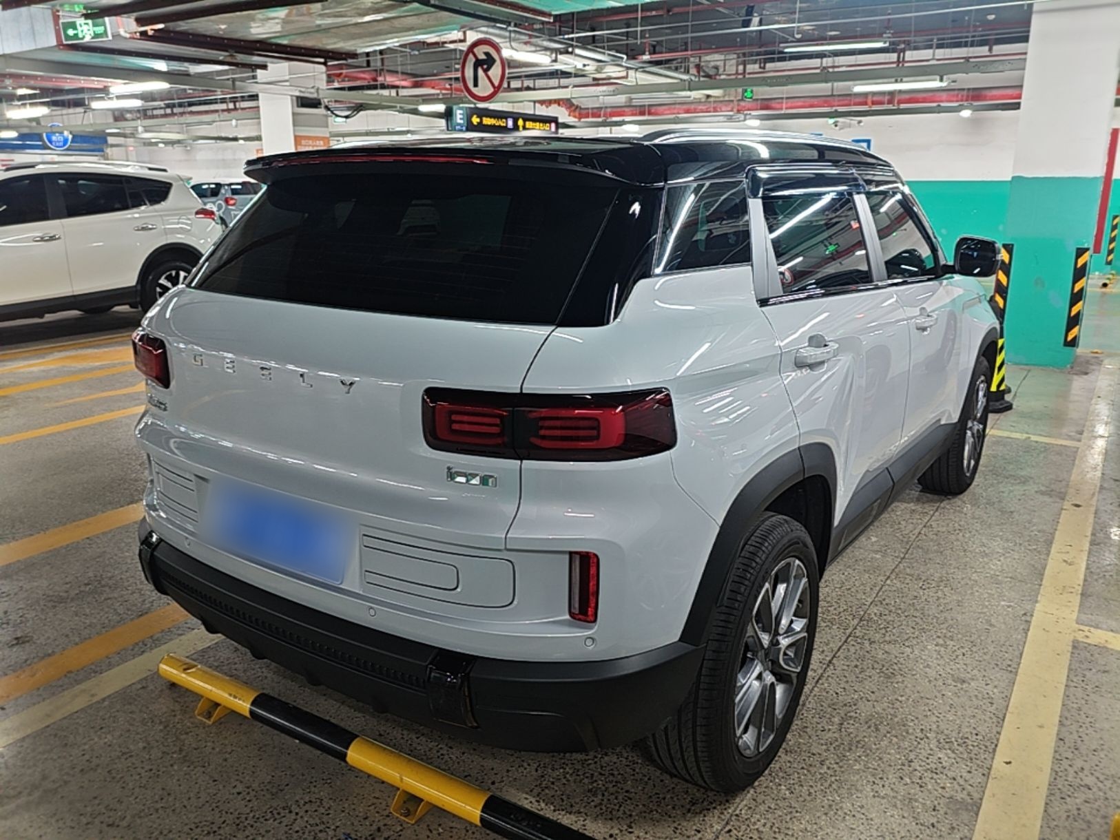 Geely Auto icon 2026 Model Chocolate 1.5TD Pure & Refined Edition — снимка 6