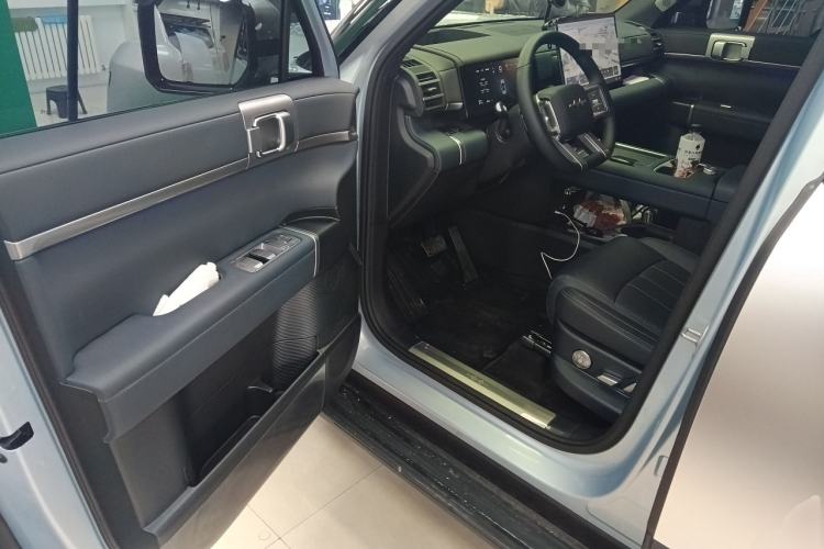 Used Formula Leopard Tai 7 2025 Model 190 km Four-Wheel Drive Ultra Edition
