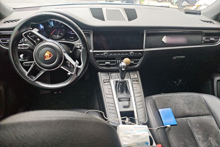 Used Porsche Macan 2018 Macan 2.0T Center Console