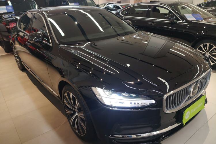 Used Volvo S90 2024 B5 Zhiyuan Luxury Edition
