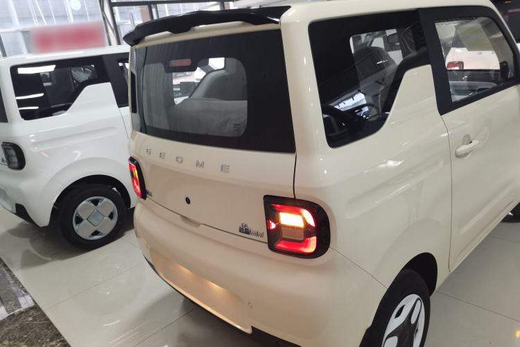 Used Geely Galaxy Panda 2025 210 km – Yuanqi Bear
