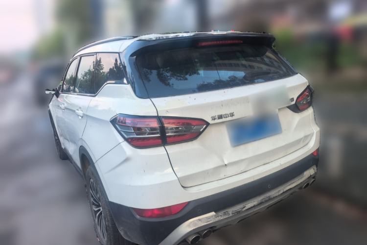 Used Brilliance V6 2018 1.5T Manual Luxury Model Rear Left 45 Deg