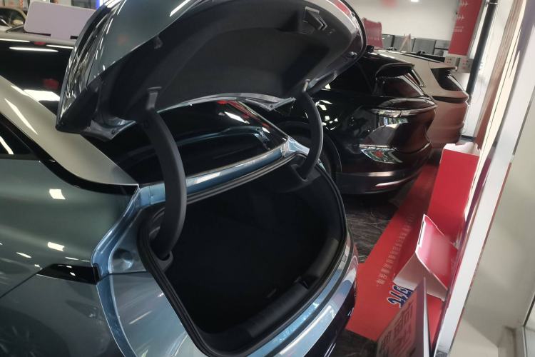 Used Zeekr 007 2025 Four-Wheel Drive Intelligent Driving Version 75 kWh