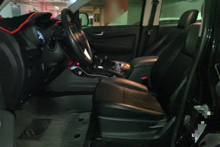 Used Isuzu JLM 2018 2.8T Classic Edition Two-Wheel Drive Progressive Version JE493ZLQ5F Left Front Seat