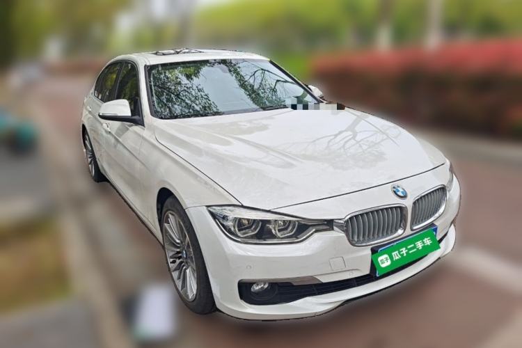 Used BMW 3 Series 2019 320Li Fashion Model Front Right 45 Deg