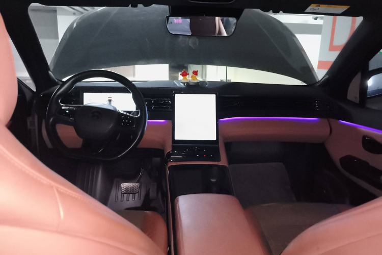 Used Nio EC6 2020 615 km Performance Edition Center Console