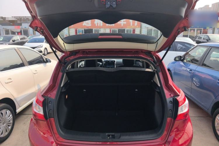 Used Nissan Tiida 2019 1.6L CVT Cool Edition China VI Standard
