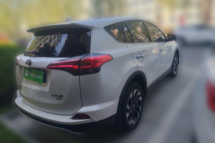 Used Toyota RAV4 2018 2.5L Automatic 4x4 Elite i Edition Rear Right 45 Deg