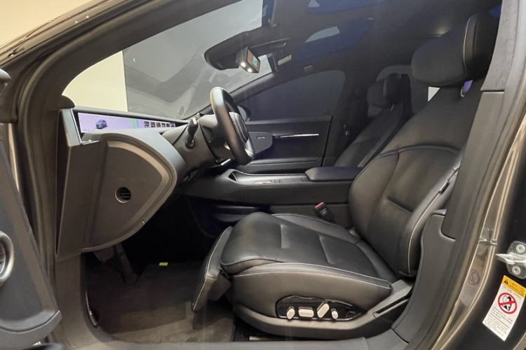 Used Avatr 12 2025 Ultra Extended-Range Edition
