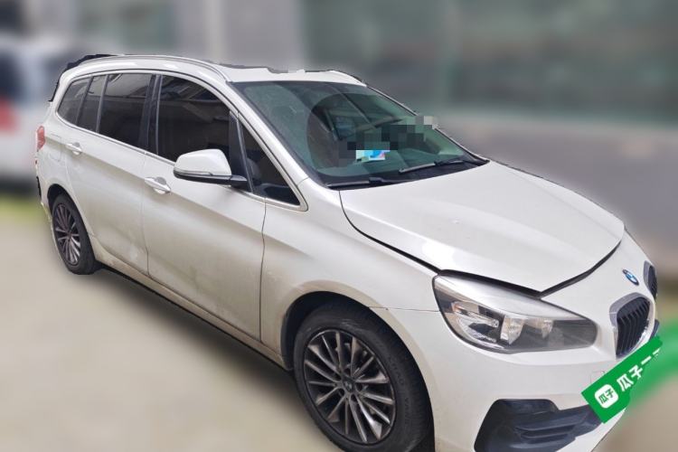 Used BMW 2 Series Gran Tourer 2019 220i Leading Model Front Right 45 Deg
