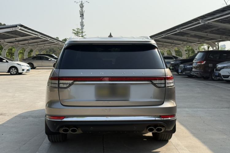 Used Lincoln Aviator 2020 3.0T V6 All-Wheel-Drive Premium Edition Exterior 2