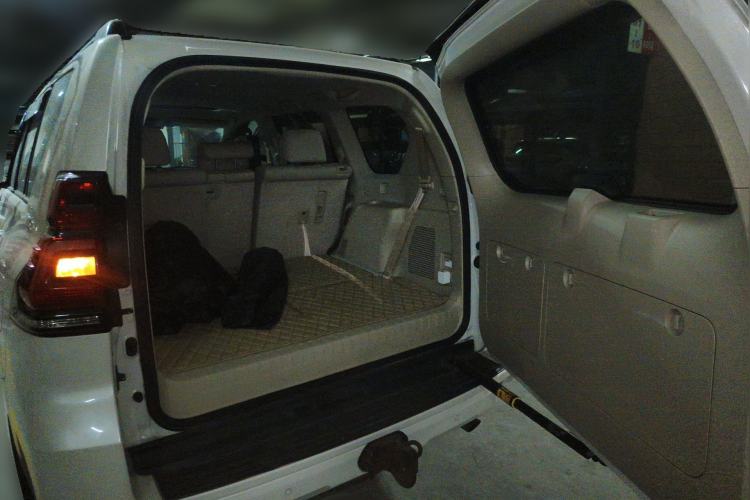 Used Toyota Prado 2018 3.5L Automatic TX-L Trunk