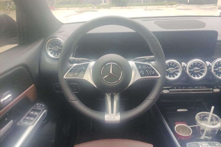 Used Mercedes-Benz GLB 2025 GLB 220 Sport Edition
