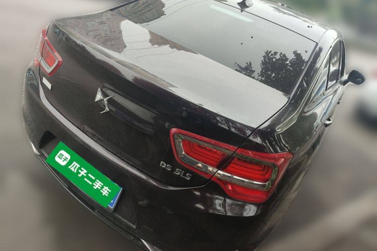 Used DS 5LS 2014 1.8L Manual Comfort Version VTi140
