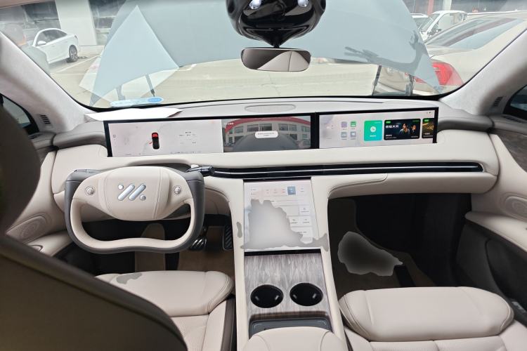 Used IM LS7 2024 90 kWh Max Elite Rear-Drive Version