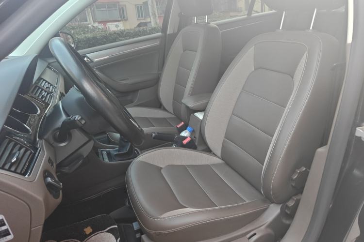 Used Volkswagen Bora 2014 1.6L Manual Comfort Model